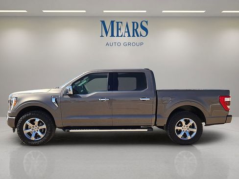 Used 2022 Ford F150 Lariat image 2