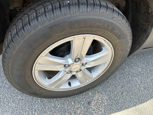 Used 2019 Chevrolet Trax LT w/ Driver Confidence Package image 27