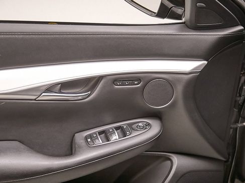 Used 2019 INFINITI QX50 Essential w/ Premium Heat Package image 11