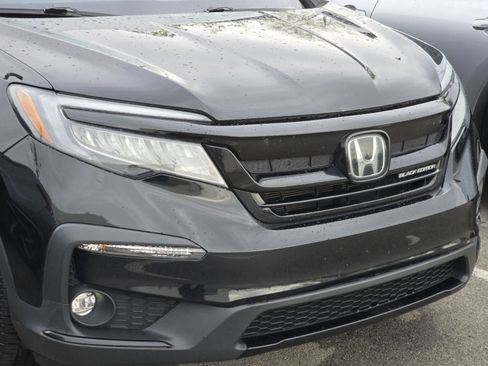 Certified 2021 Honda Pilot Black Edition image 5