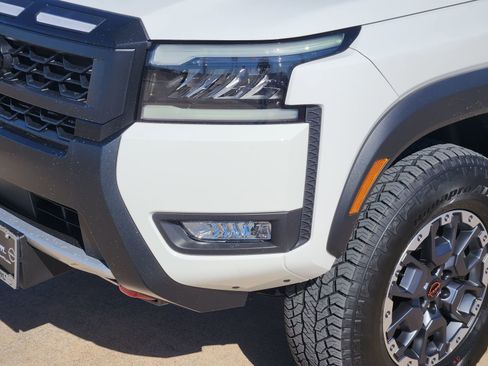 New 2026 Nissan Frontier PRO-4X image 9