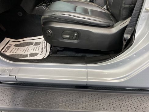 Used 2024 Jeep Wrangler Sahara w/ Technology Group image 12