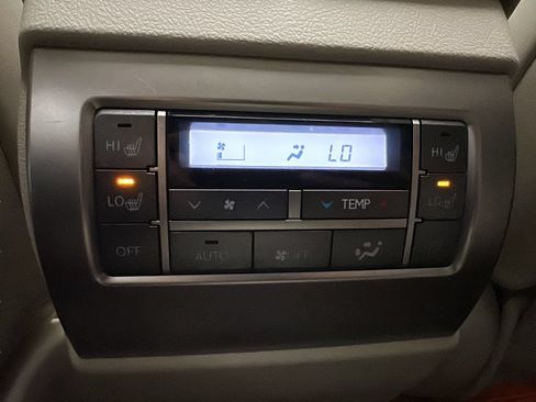 Used 2019 Lexus GX 460 Premium w/ Premium Package AWD/4WD image 25