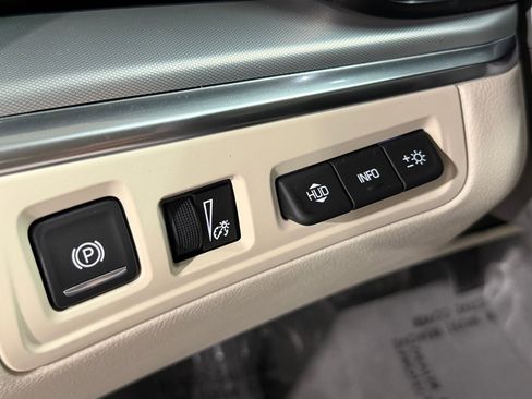New 2026 Cadillac XT5 Premium Luxury FWD image 28