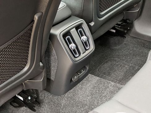 Certified 2023 Volvo C40 P8 Recharge Plus w/ Climate Package AWD/4WD image 24