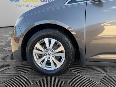 Used 2016 Honda Odyssey EX-L image 17