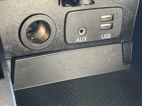 Used 2015 Subaru Outback 2.5i Limited image 42