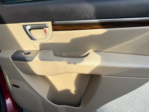 Used 2012 Hyundai Santa Fe Limited image 31