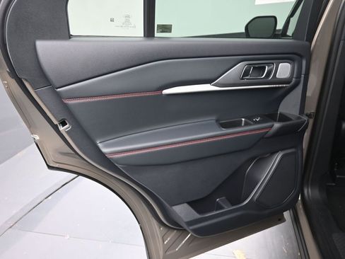 New 2026 Ford Explorer ST w/ Sun And Sound Package image 34