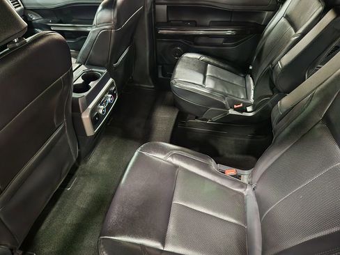 Used 2021 Ford Expedition XLT RWD image 49