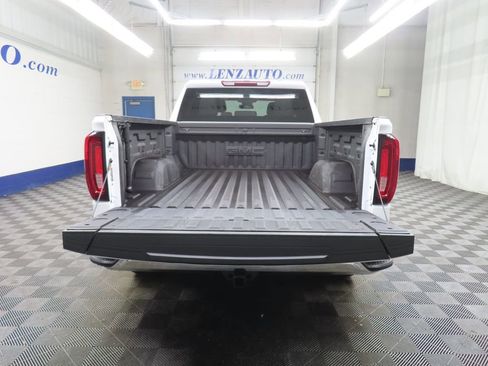 Used 2023 GMC Sierra 1500 SLT w/ SLT Convenience Package image 40