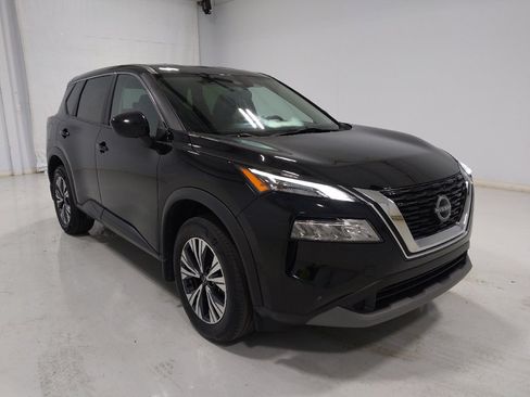 Used 2023 Nissan Rogue SV AWD/4WD image 13