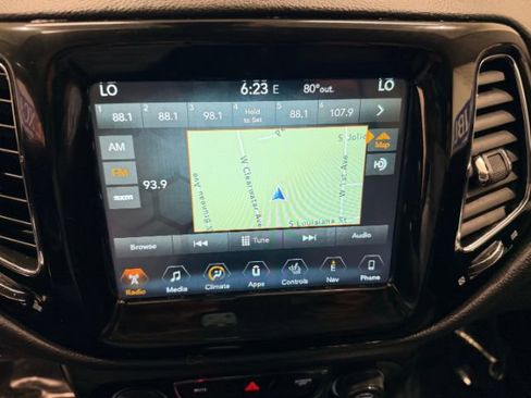 Used 2018 Jeep Compass Limited w/ Navigation Group AWD/4WD image 45