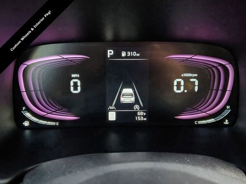 New 2025 Kia Soul LX w/ LX Technology Package FWD image 11