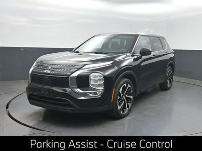 Used 2022 Mitsubishi Outlander ES