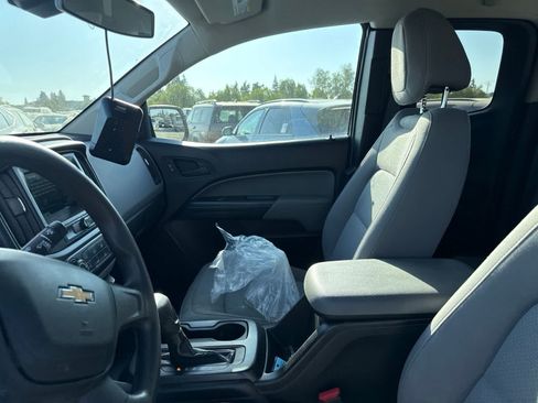 Used 2019 Chevrolet Colorado W/T RWD image 20