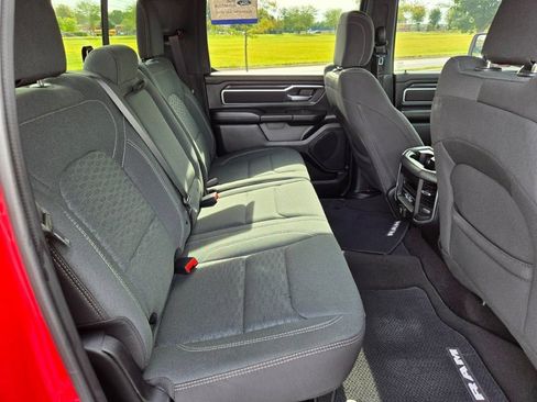Used 2025 RAM 1500 Big Horn AWD/4WD image 10