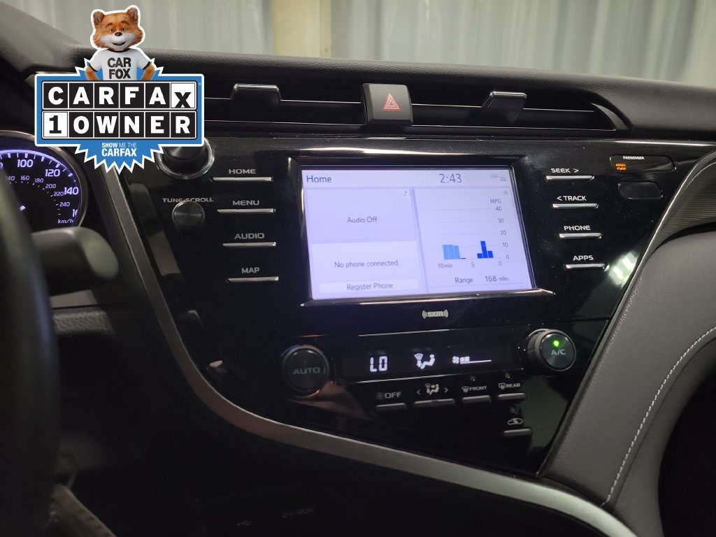Used 2020 Toyota Camry SE FWD image 17