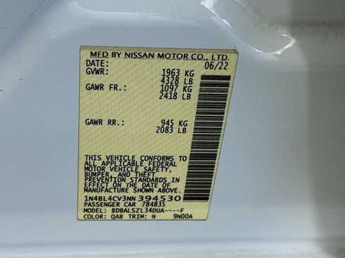 Used 2022 Nissan Altima 2.5 SR FWD image 12