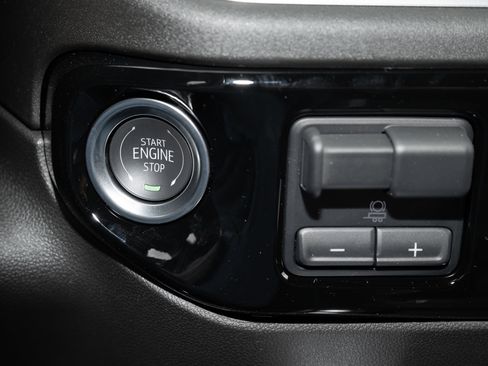 New 2025 Chevrolet Silverado 2500 High Country w/ Technology Package image 25