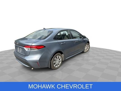 Used 2020 Toyota Corolla LE FWD image 8