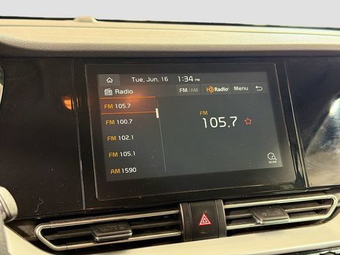 Used 2020 Kia Niro LX FWD image 15