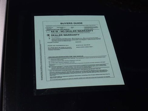 Used 2022 Chevrolet Traverse LT image 56