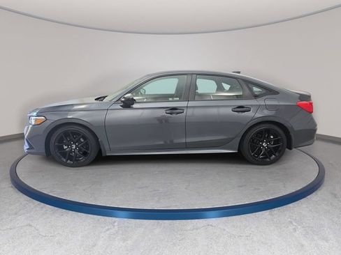 Used 2023 Honda Civic Sport image 8