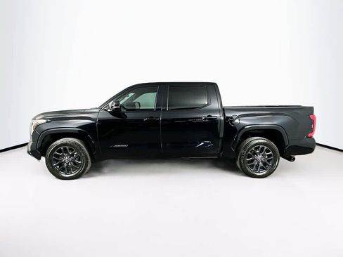 Used 2023 Toyota Tundra Platinum image 3