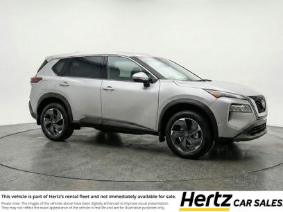 Used 2025 Nissan Rogue SV