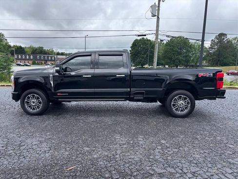 Used 2023 Ford F350 Limited w/ FX4 Off-Road Package AWD/4WD image 4