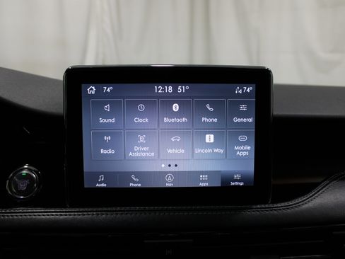 Certified 2022 Lincoln Corsair Reserve image 18