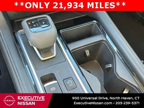 Certified 2024 Nissan Pathfinder SL w/ Cargo Package image 18
