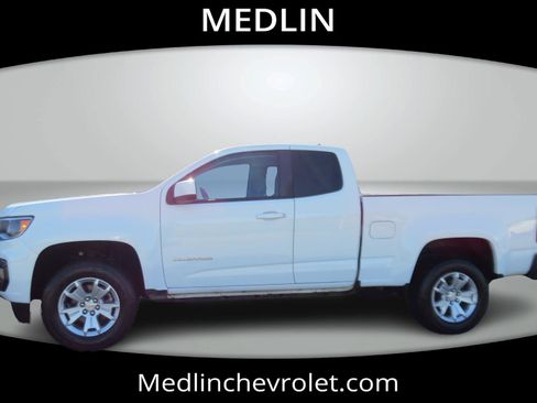 Used 2022 Chevrolet Colorado LT w/ Safety Package image 5