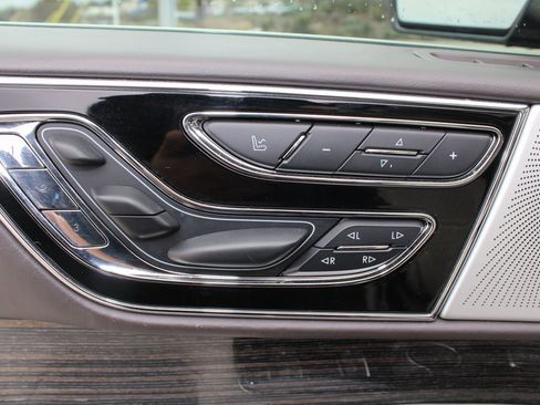 Used 2019 Lincoln Navigator Black Label w/ Cargo Package image 22