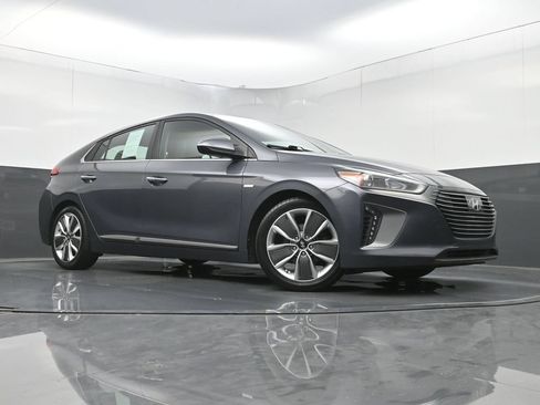 Used 2018 Hyundai Ioniq Limited w/ Limited Ultimate Package 03 FWD image 26