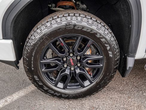 Used 2019 GMC Sierra 1500 Elevation image 8