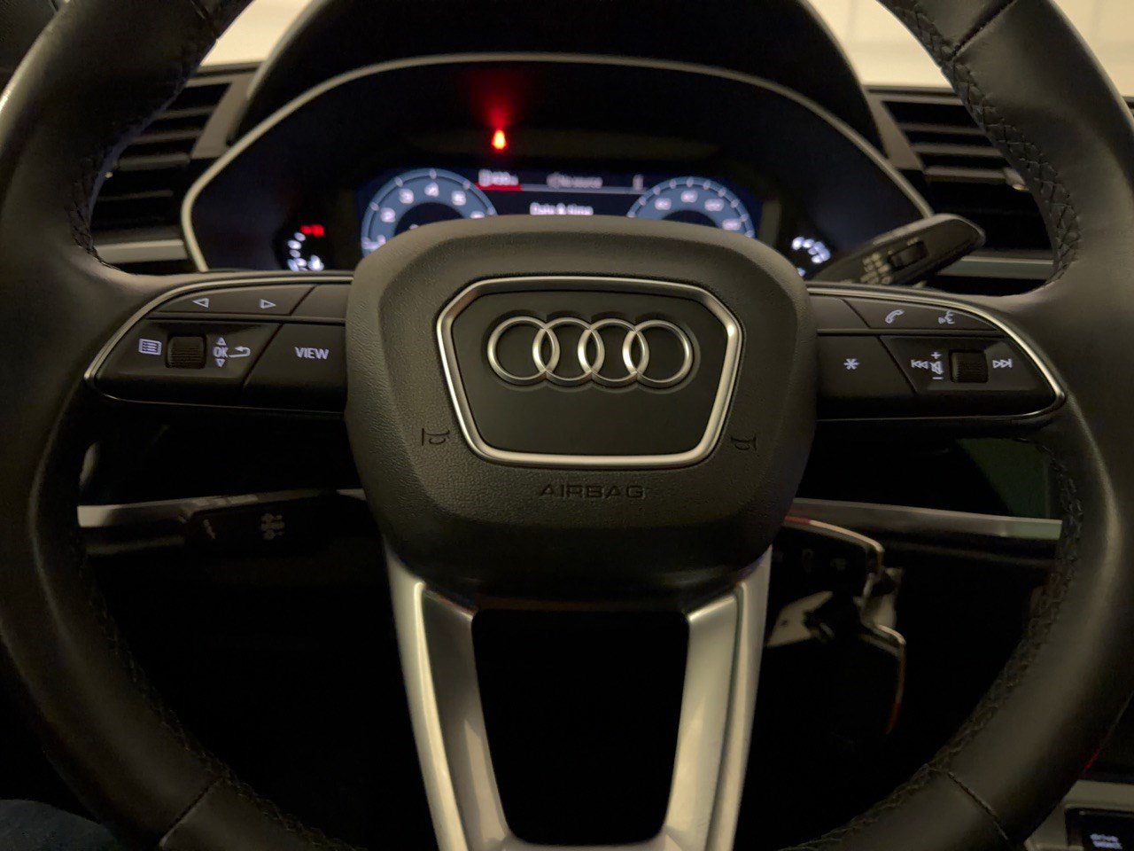 Used 2022 Audi Q3 2.0T Premium AWD/4WD image 10