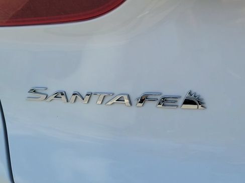 Used 2023 Hyundai Santa Fe SE FWD image 25
