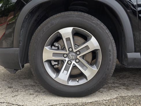 Used 2025 Honda Pilot EX-L image 31