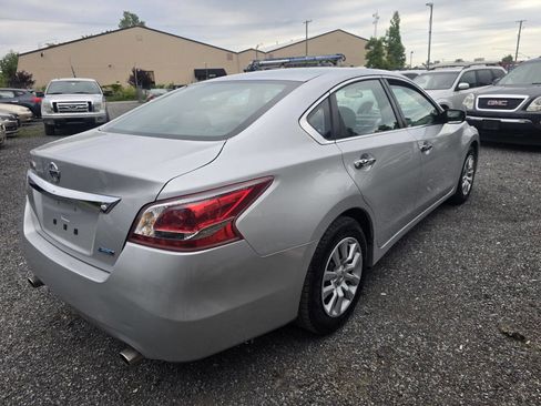Used 2013 Nissan Altima 2.5 FWD image 11