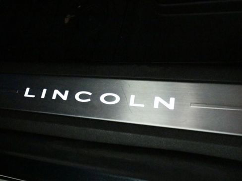 Used 2023 Lincoln Aviator Grand Touring w/ Equipment Group 301A image 15