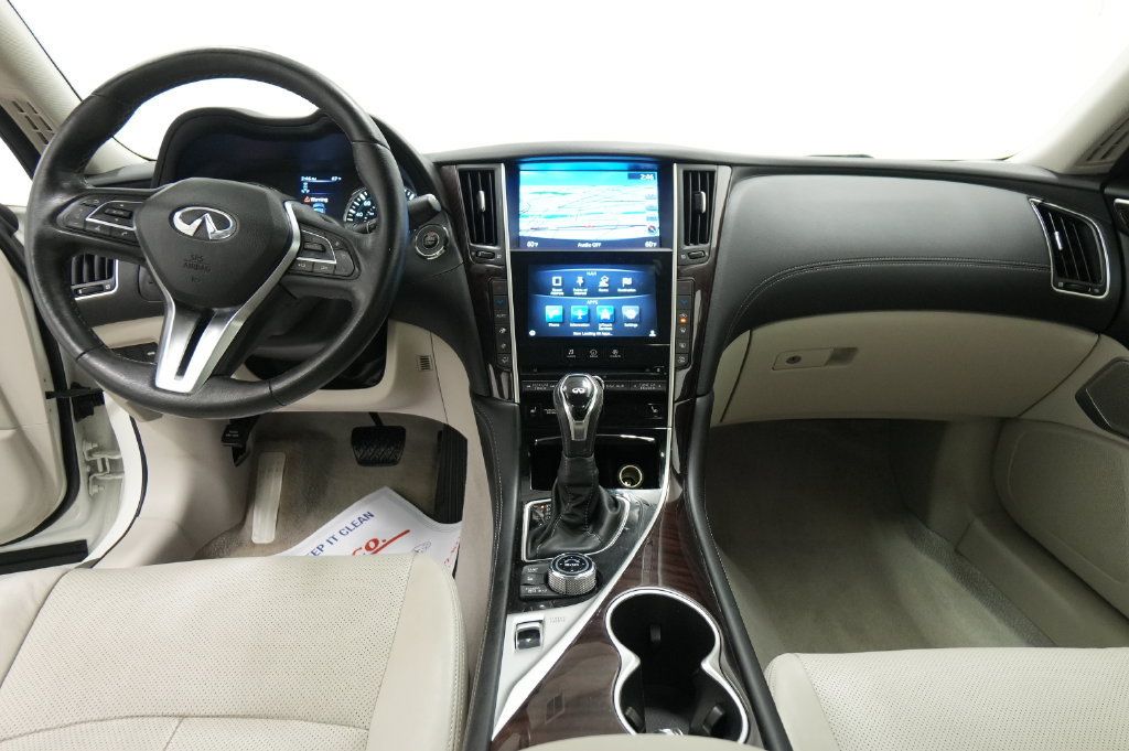 Used 2018 INFINITI Q50 Luxe w/ All Weather Package (L93) AWD/4WD image 32