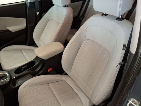 Used 2022 Hyundai Kona SEL image 16