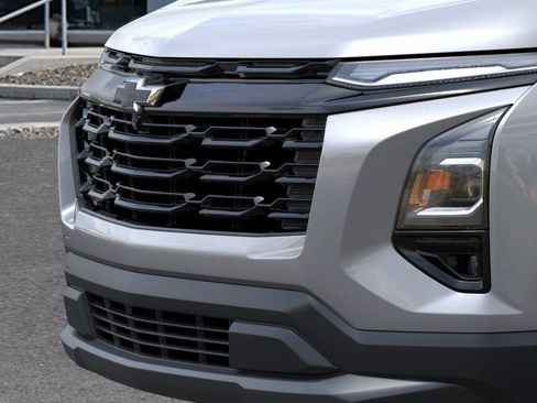 New 2026 Chevrolet Equinox LT AWD/4WD image 13