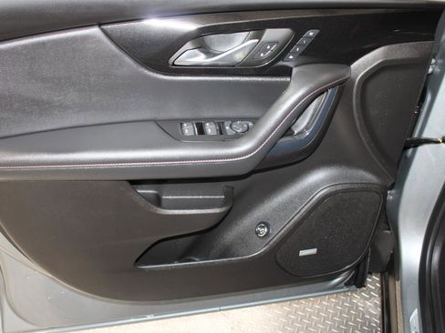Used 2024 Chevrolet Blazer RS w/ Driver Confidence II Package FWD image 30