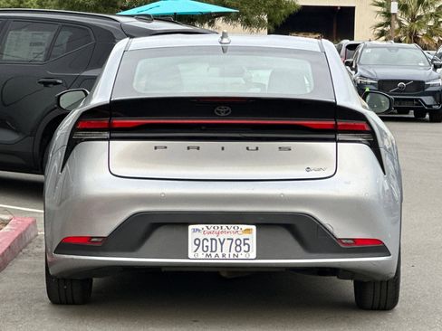 Used 2023 Toyota Prius LE image 7