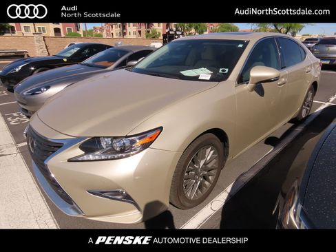 Used 2018 Lexus ES 350 350 w/ Navigation System Package image 1