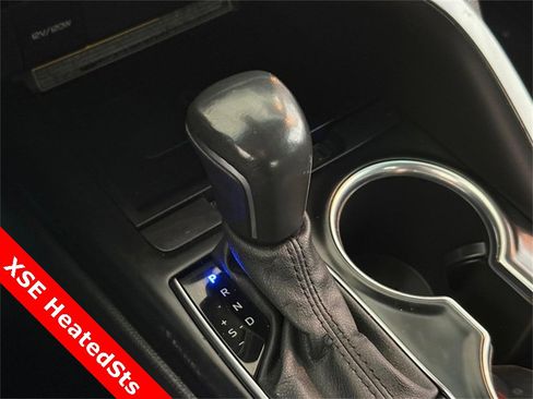 Used 2020 Toyota Camry XSE image 24