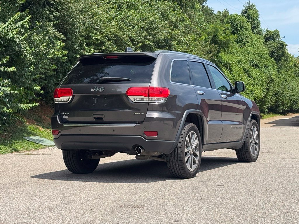 Used 2018 Jeep Grand Cherokee Limited AWD/4WD image 5